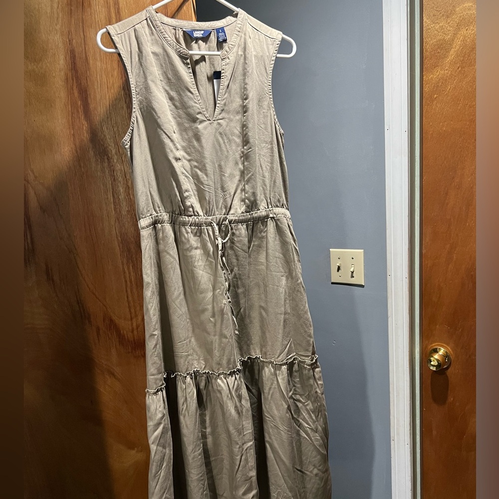 Lands' End Sleeveless Beige Maxi Dress